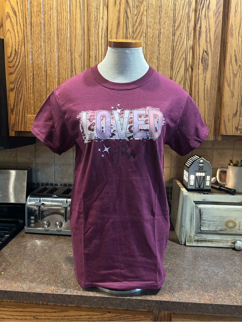 💜Gildan Ultra Cotton T-Shirt Loved John 3:16 Graphic Tee Size Small